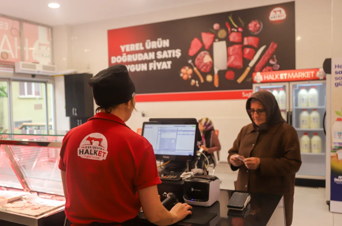 Eskişehir Halk Et Marketler, birinci yılını üç şubeyle tamamladı