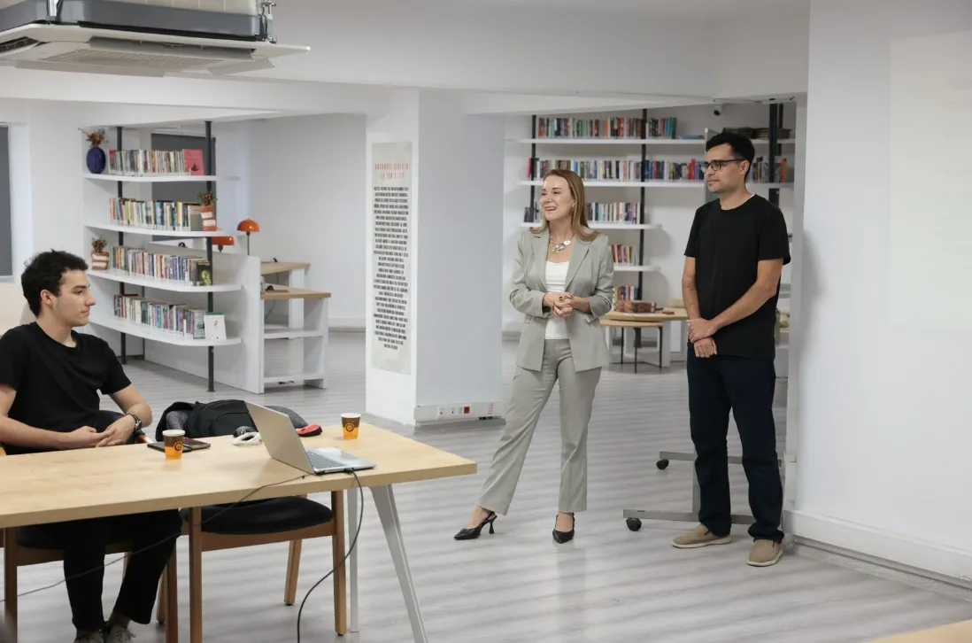 Konak’ta gençler için yapay zeka atölyesi düzenlendi