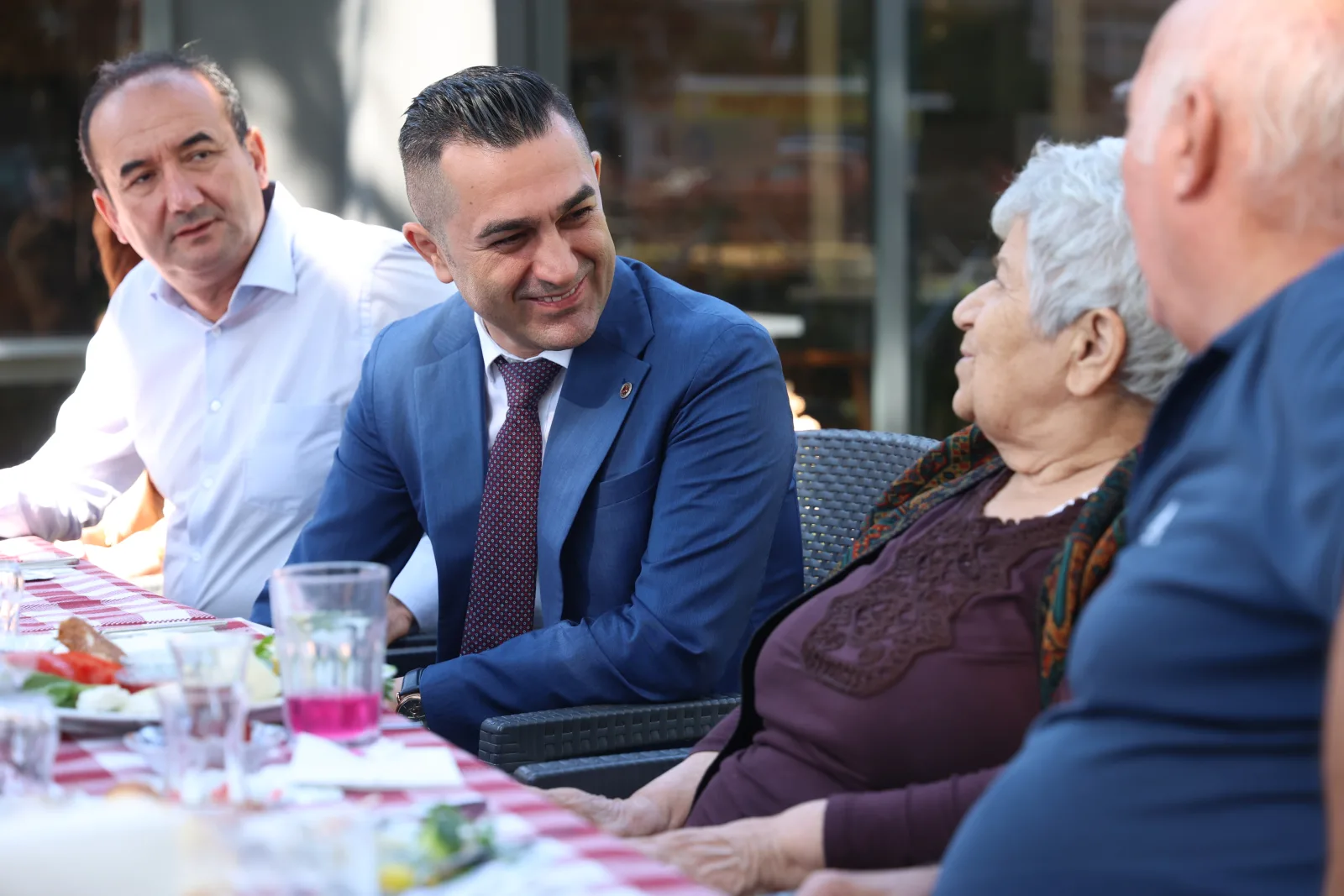 Mavi Ev’de Dünya Alzheimer Ayı kapsamında farkındalık ve moral etkinlikleri düzenlendi