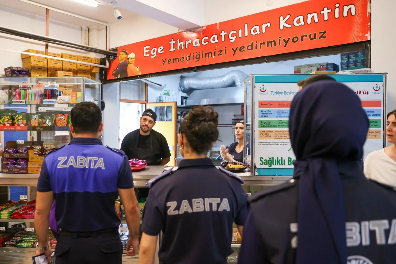 Buca’da okul kantinlerinde denetim yapıldı