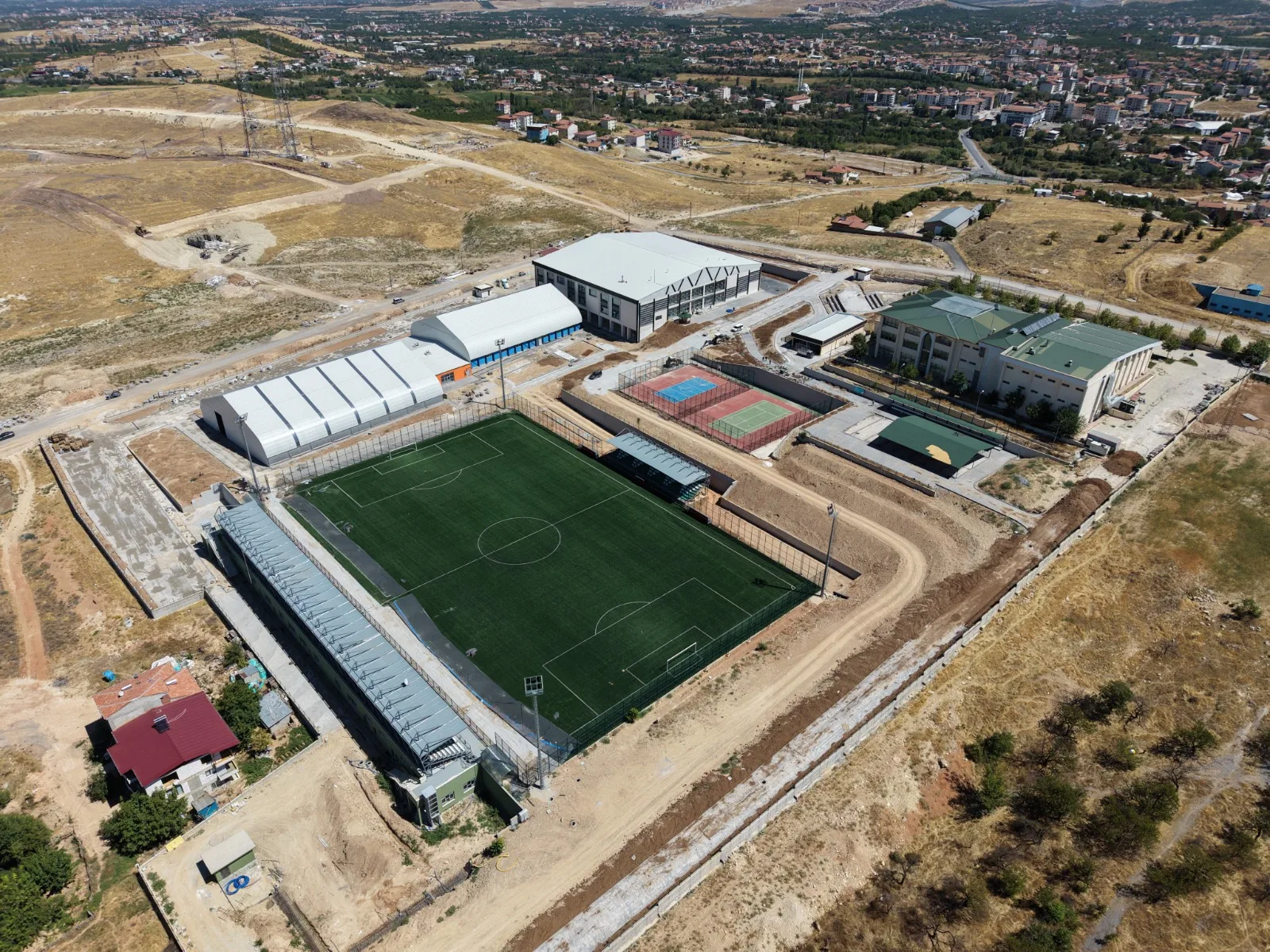 Malatya’ya 43 yeni spor ve gençlik yatırımı kazandırılıyor