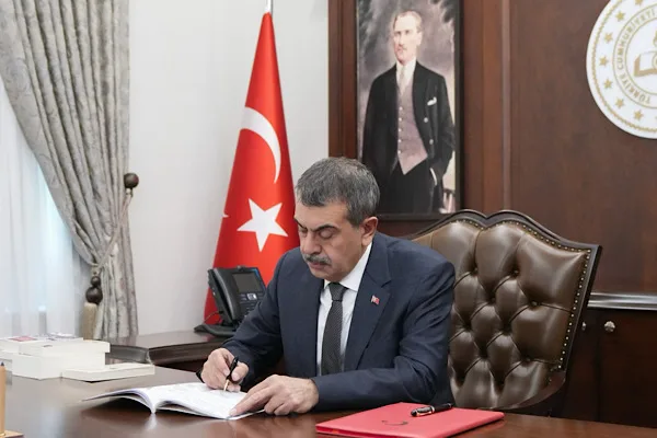 Bakan Tekin’den Türk Dil Bayramı mesajı