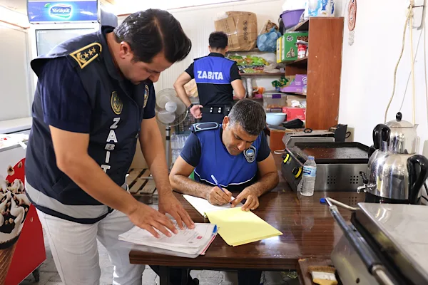 Toroslar'da okul kantinlerinde gıda ve hijyen denetimi yapıldı