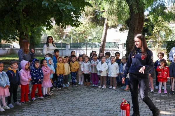 Aydın’da Çocuk Gelişim Merkezleri’nde öğrencilere itfaiye ve yangın güvenliği eğitimi