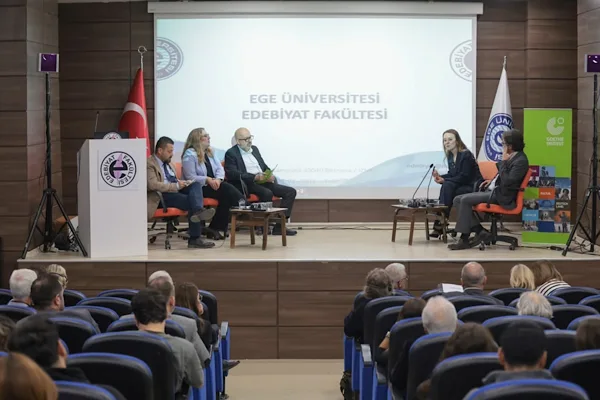 Başkan Mutlu, Konak’ın iklim değişikliğine karşı çalışmalarını konferansta anlattı