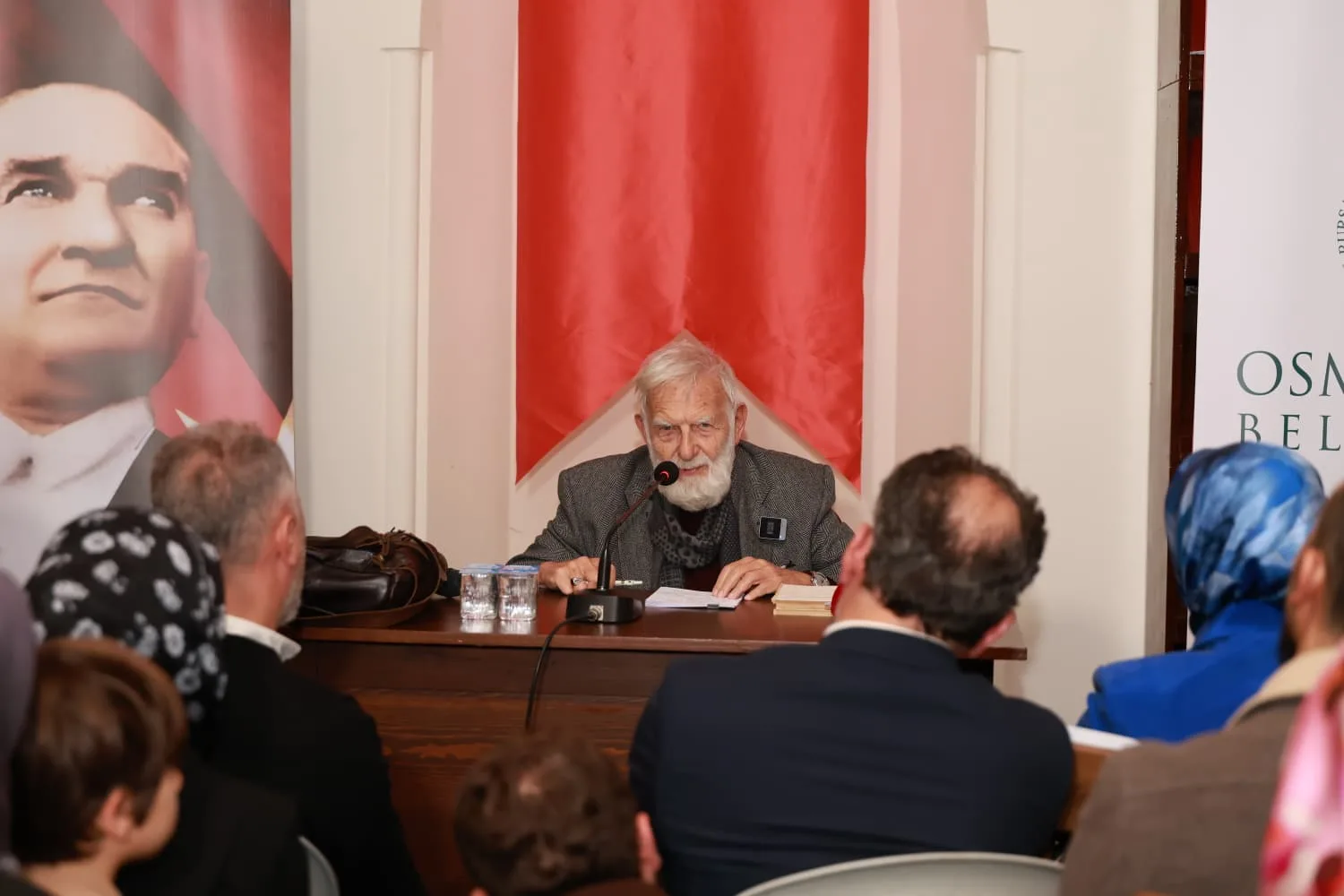 Prof. Dr. Sadettin Ökten, Yahya Kemal’in düşünsel mirasını Osmangazi’de anlattı