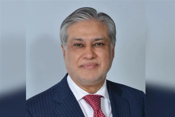 Dar: Pakistan ve Maldivler ikili iş birliğini geliştirmeyi hedefliyor