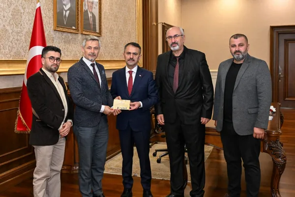 Kocaeli Manav Kültürü Dernekler Federasyonu, Vali Aktaş’ı ziyaret etti
