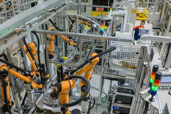 Çin’in 2021-2025 döneminde çektiği yabancı doğrudan yatırım 750 milyar doları aştı