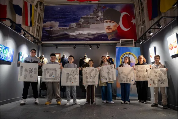 İzmir’de öğrenciler geleneksel sanatları atölyelerde deneyimledi