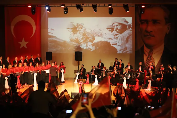 Bursa’da Cumhuriyet Bayramı kapsamında özel konser düzenlendi