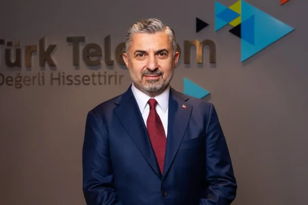 Türk Telekom CEO’su Ebubekir Şahin’in dijital ikizinden sürdürülebilir gelecek vizyonu