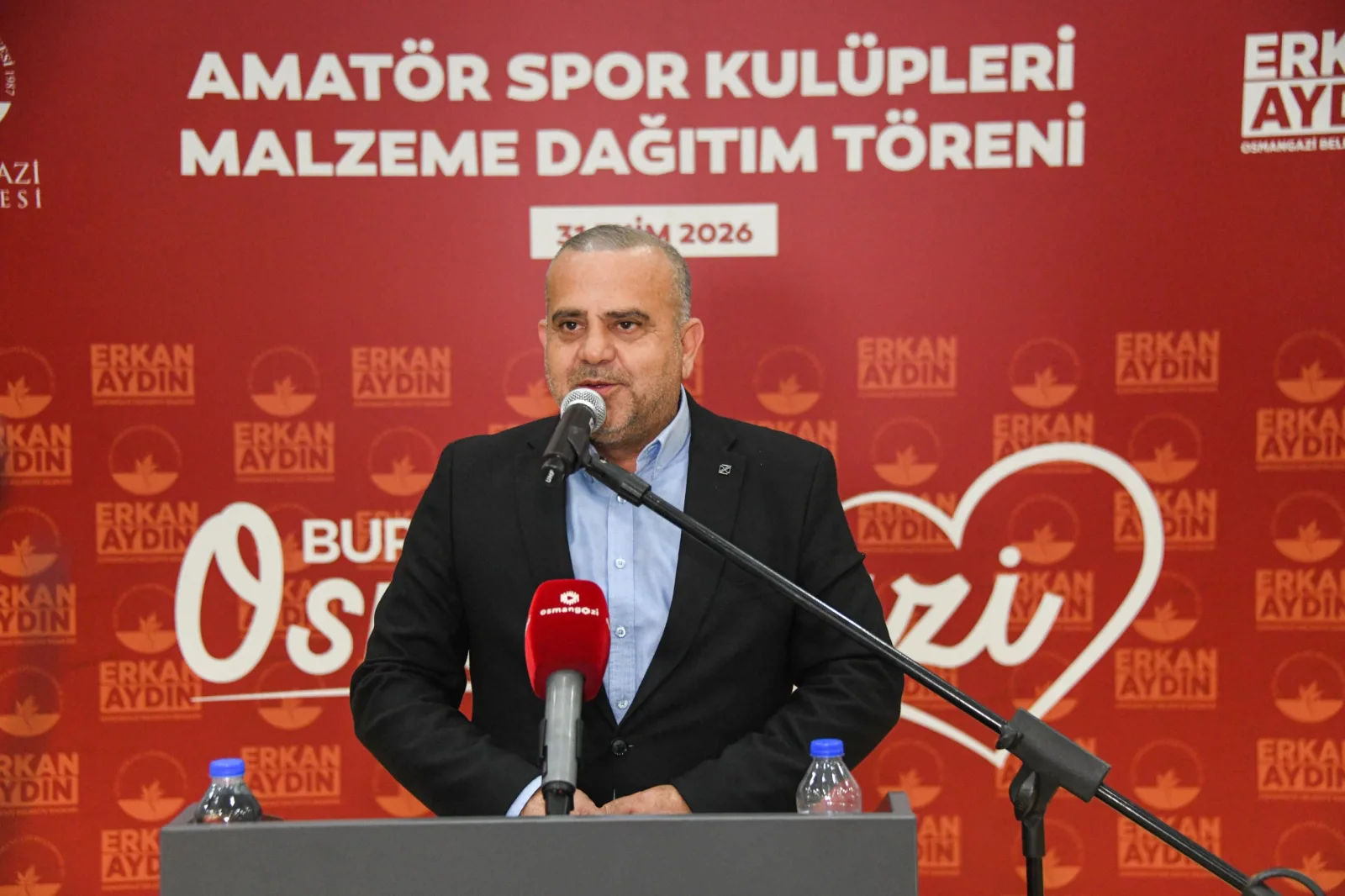 Osmangazi Belediyesi 69 amatör futbol kulübüne malzeme desteği sağladı