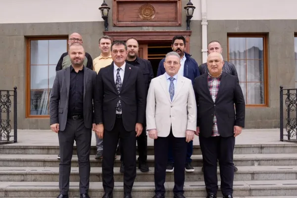 Fuat Köse, yeniden seçilen Çakırmelikoğlu ve Bölük’ü ziyaret etti