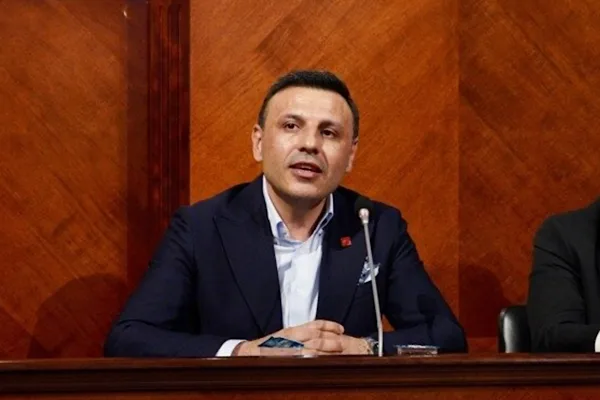 YENİ Parti İstanbul İl Başkanı Çelik'ten Ataşehir Belediye Başkan Vekili Güneş'in tutuklanmasına tep