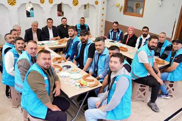 Başkan Köse, Mezarlıklar Müdürlüğü personeliyle kahvaltıda buluştu
