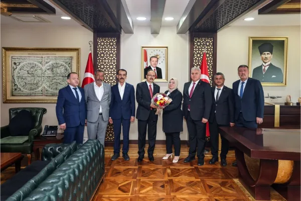 Siirt’te 19 Ekim Muhtarlar Günü tören ve kabul programıyla kutlandı