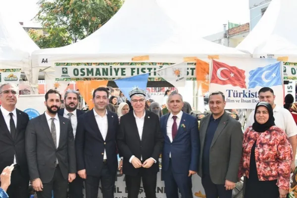 3. Osmaniye Fıstığı Festivali kortej yürüyüşüyle başladı