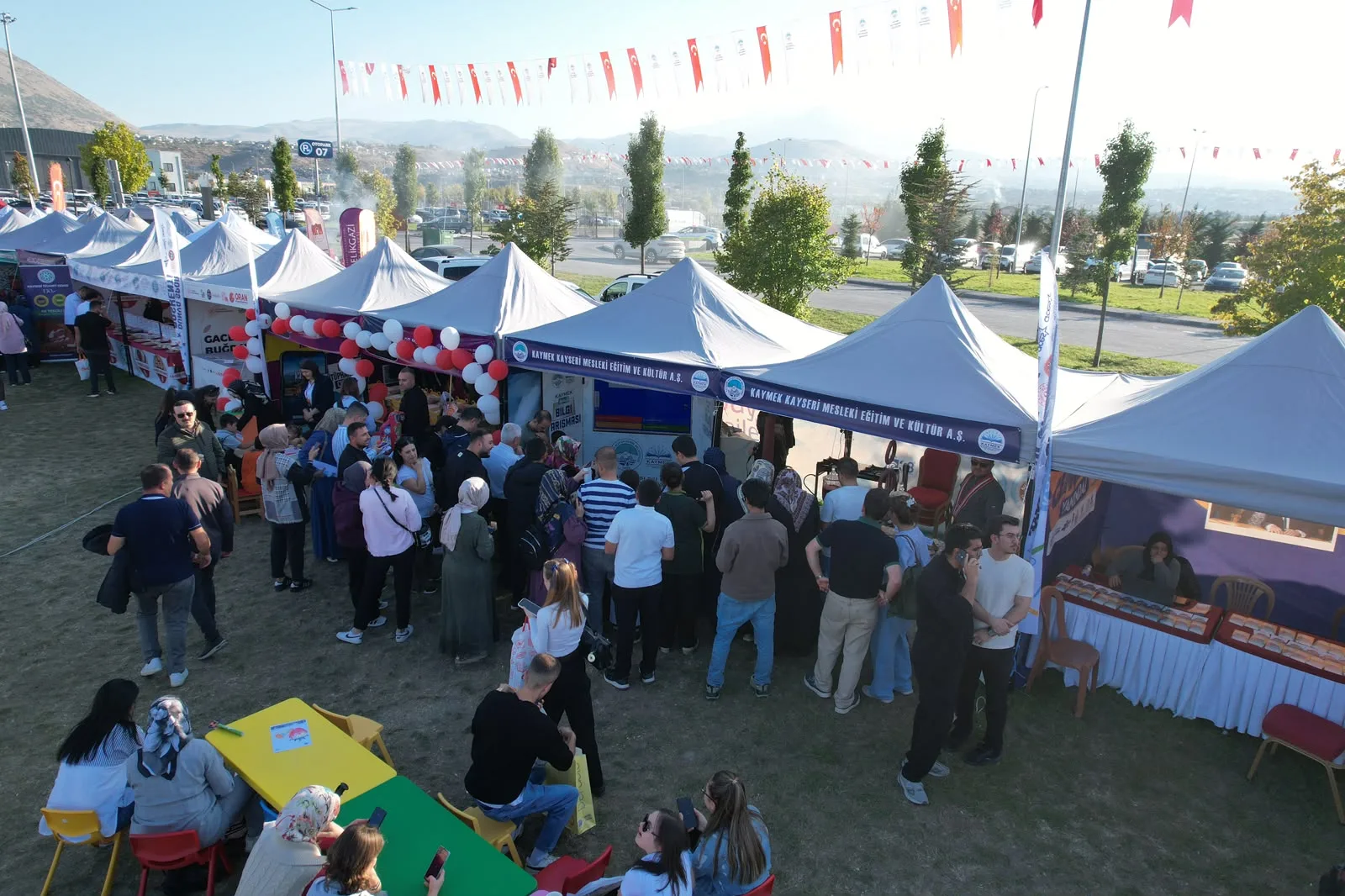 Kayseri’nin yöresel lezzetleri Gastronomi Günleri’nde KAYMEK standında tanıtıldı