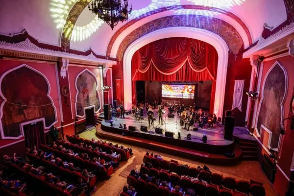 İzmir’de Cumhuriyet Bayramı etkinlikleri Smyrna Ensemble konseriyle başladı