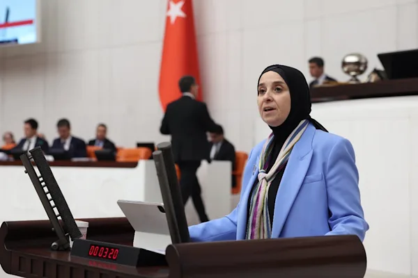 DEVA Partili Esen, Mersin operasyonunda yayımlanan görüntüleri Meclis
