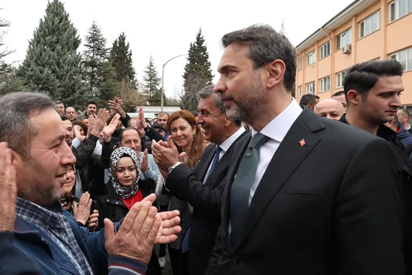 Bakan Bayraktar: Osman Gazi platformuyla doğal gaz üretimini iki katına çıkaracağız
