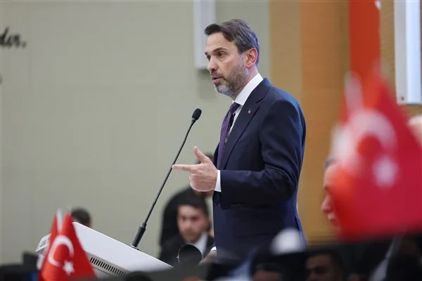 Enerji Bakanı Bayraktar, Külliye'deki 29 Ekim tö