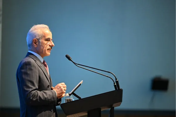 Bakan Uraloğlu, Yol-İş Sendikası Genel Başkanı Ağar’ı kabul etti