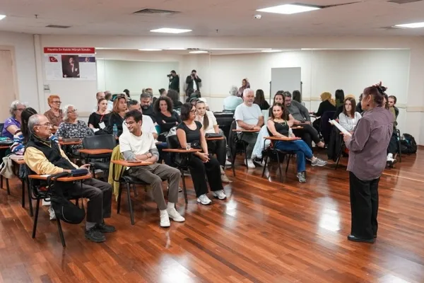 Maltepe Tiyatro Festivali’nde tiyatronun farklı alanları atölyelerde ele alındı
