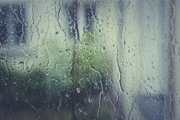 Meteoroloji uyardı: Kuvvetli yağış ve saatte 80 kilometreye varan fırtına