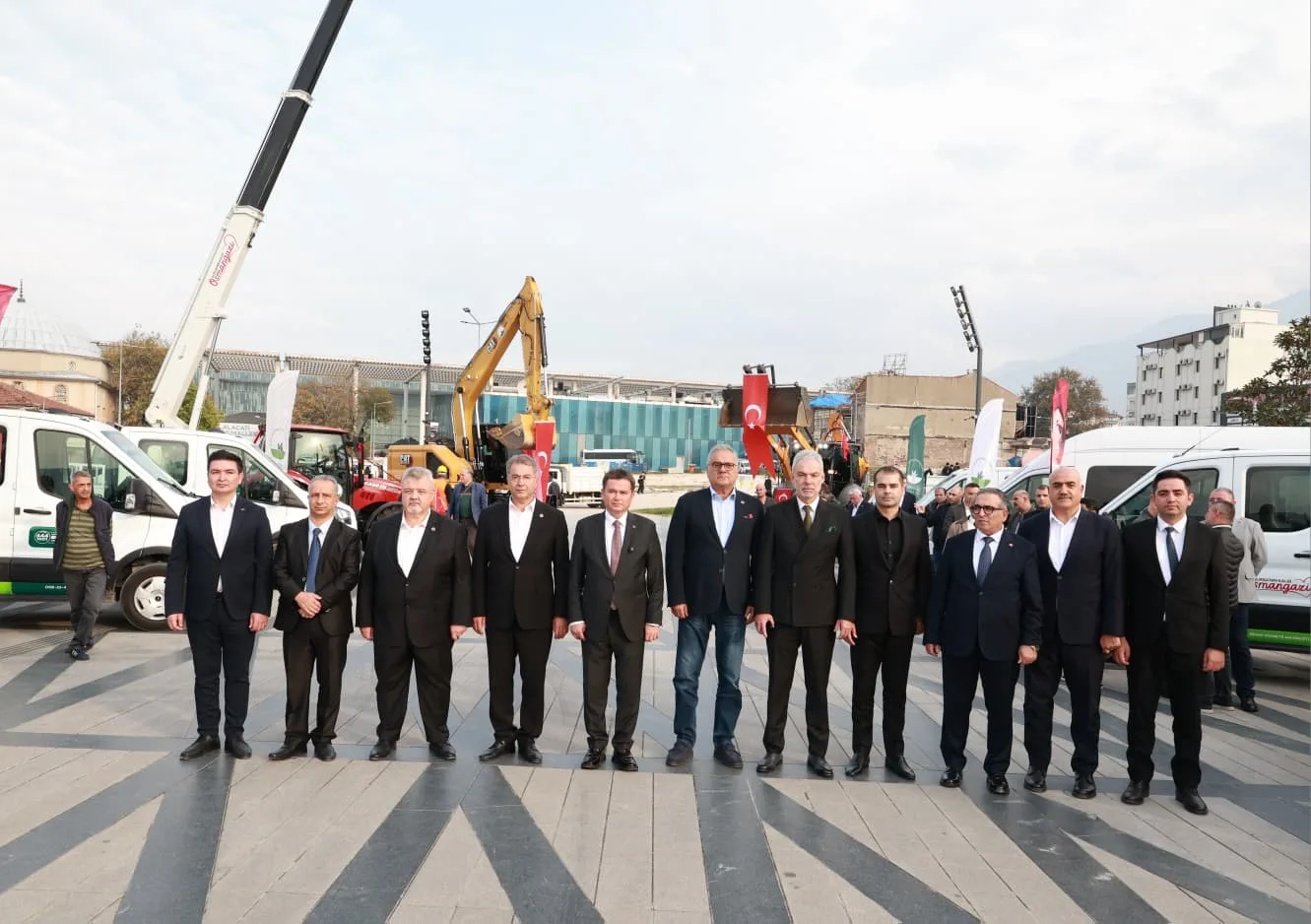 Osmangazi Belediyesi filosuna 51 yeni araç kattı
