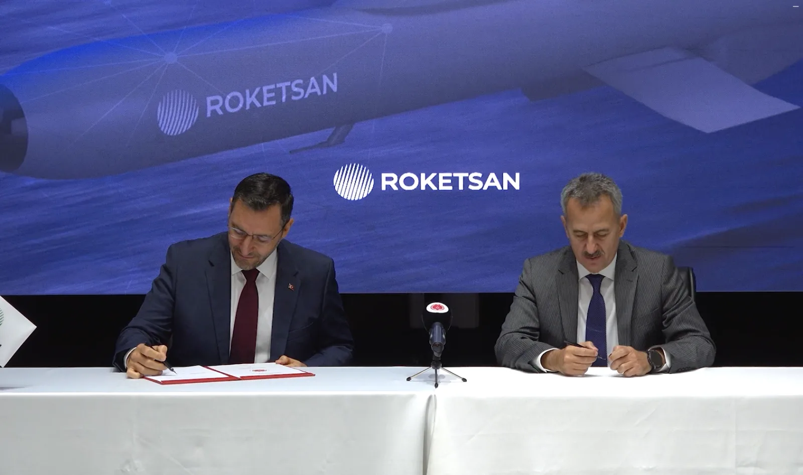 ÇAKIR Seyir Füzesi için SSB ve ROKETSAN arasında tedarik sözleşmesi imzalandı