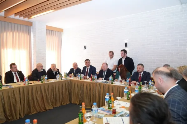 Giresun ve Soçi arasında ticari ve kültürel iş birliği ele alındı