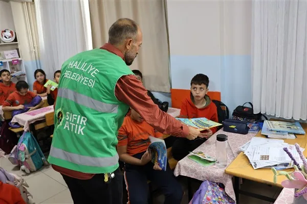 Haliliye’de öğrencilere sıfır atık ve geri dönüşüm eğitimi verildi