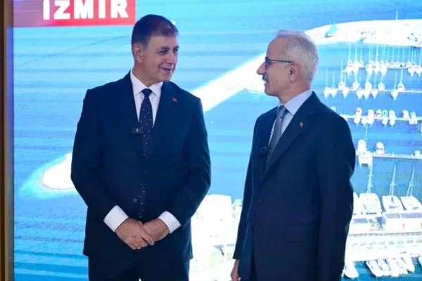 İzmir ulaşımı için Bakanlık ve Büyükşehir Belediyesinden ortak çalışma