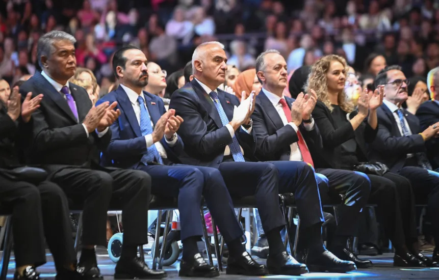 Türk dünyasından 400 sanatçı, Cumhuriyet’in 103’üncü yılı için Ankara’da buluştu