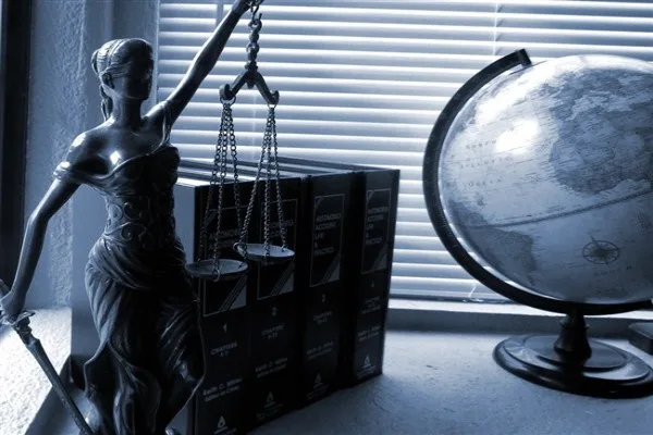 İmamoğlu hakkında yargı mensuplarına yönelik ifadeleri nedeniyle soruşturma başlatıldı