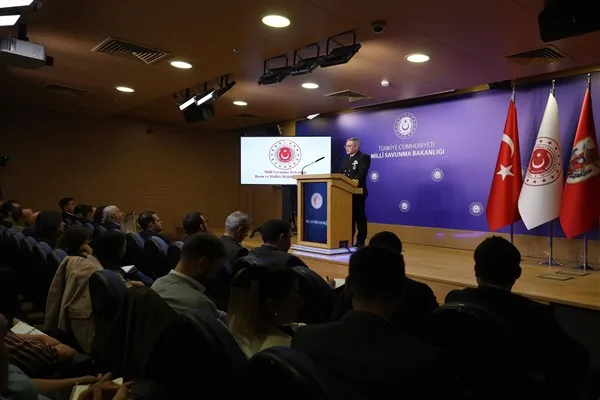 MSB: Hudutlarda 1’i terörist 422 kişi yakalandı