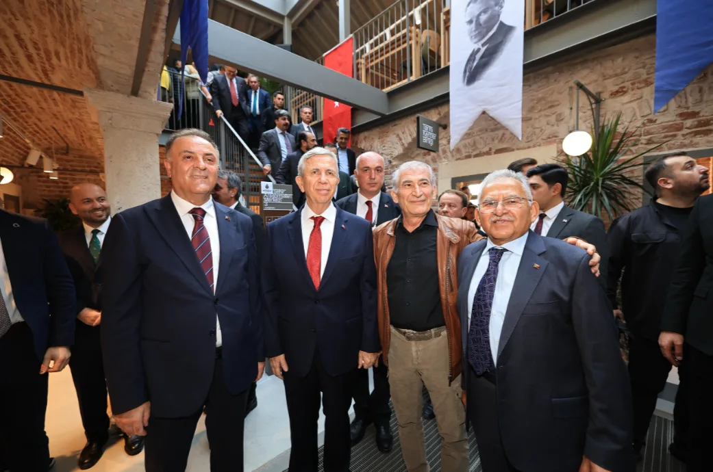 Tarihi Kuyumcu Han, İstanbul’a Şehir Araştırmaları Merkezi olarak kazandırıldı