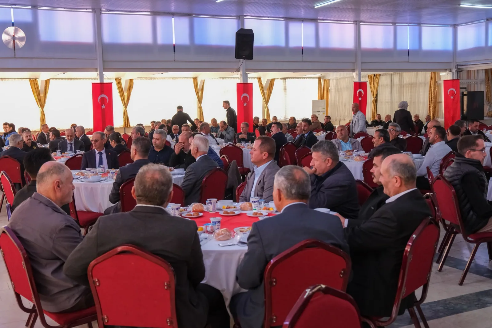 Karaman Valisi Hayrettin Çi