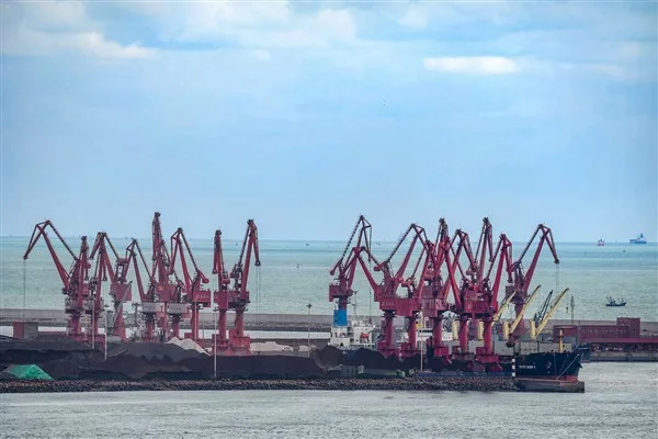 Çin’in deniz ekonomisi yüzde 4,9 büyüyerek 8,5 trilyon yuana ulaştı