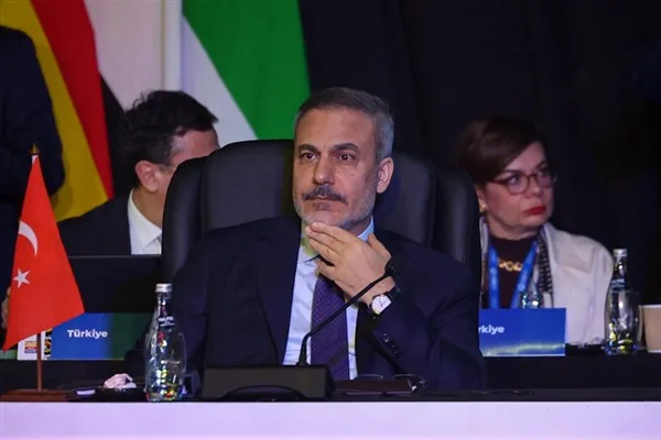 Bakan Fidan: Gelecek nesillere daha güçlü Türkiye bırakmak için çalışmayı sürdürüyoruz