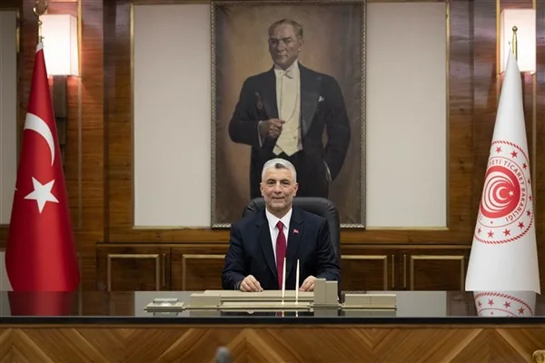 Bakan Bolat: Eylül ihracatı 26 milyar dolarla tüm zamanların ikinci en yüksek seviyesinde