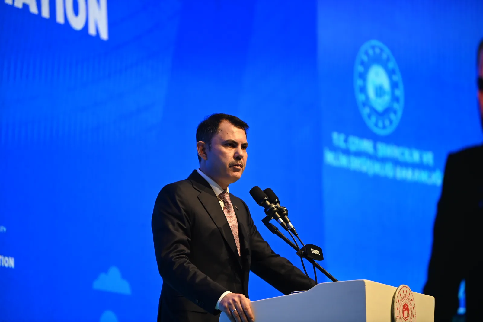 Bakan Kurum, Alman mevkidaşıyla görüştü