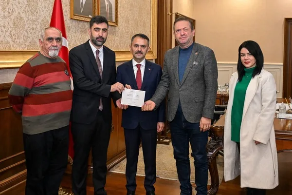 Kocaeli Gazeteciler Cemiyeti Başkanı Oktay’dan Vali Aktaş’a genel kurul daveti