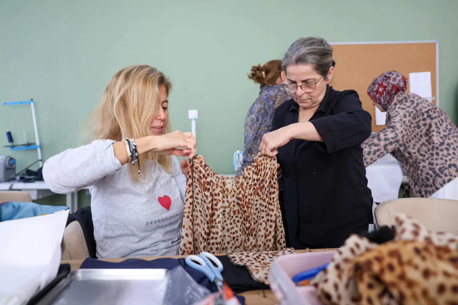 Aydın’da kadınlara farklı alanlarda beceri geliştirme eğitimi veriliyor