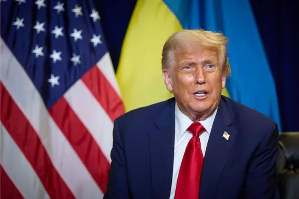 Trump'tan İlhan Omar'ın mal varlığı ve göçmen