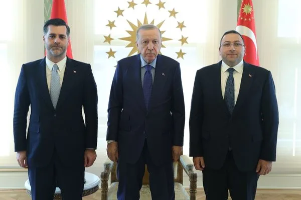 Erdoğan, Üsküdar Belediye Başkan Vekili Dündar Ziya Gültekin’i kabul etti