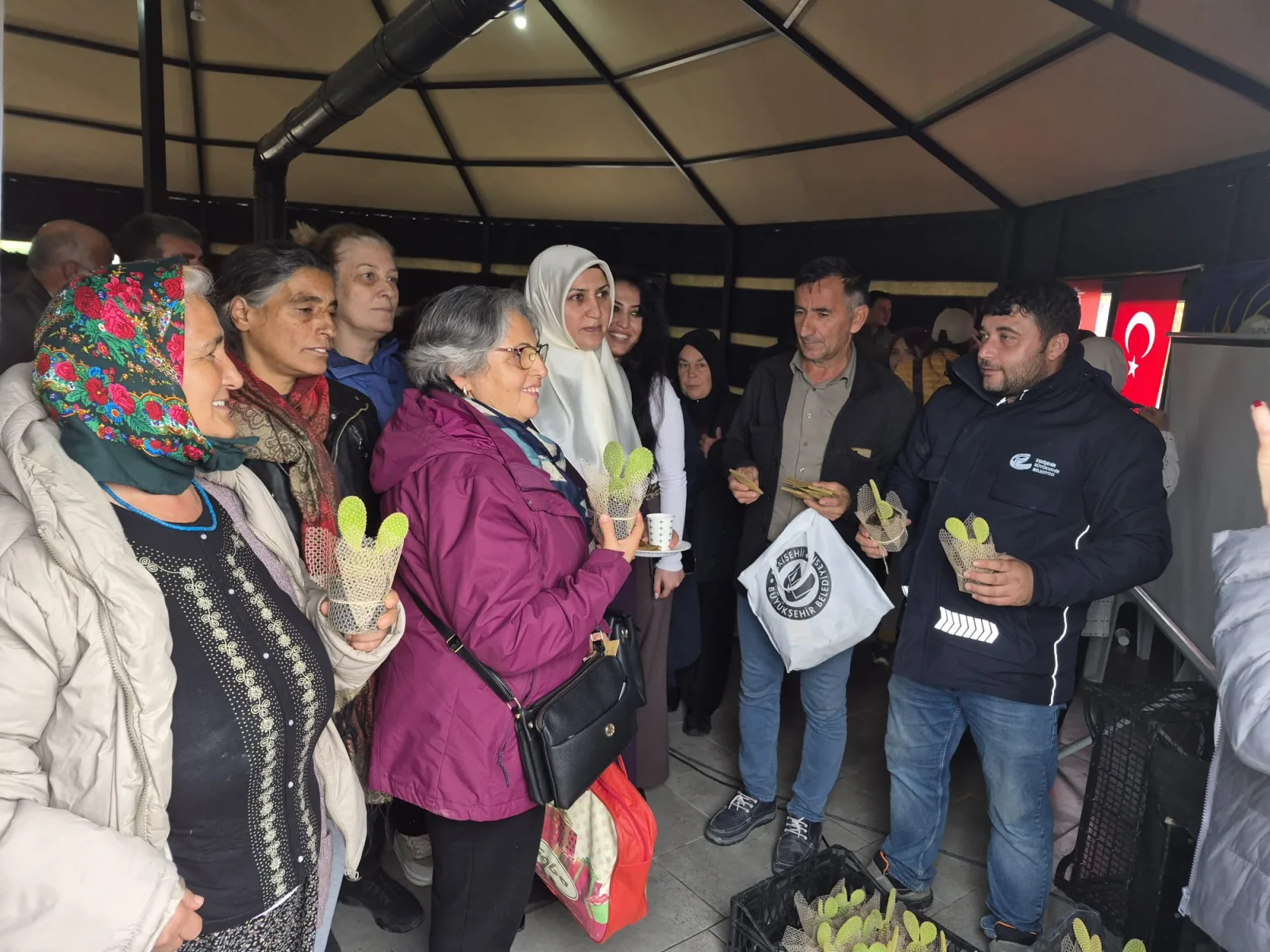 Eskişehir’de kadın çiftçilere tıbbi ve aromatik bitkilerde katma değerli üretim eğitimi verildi
