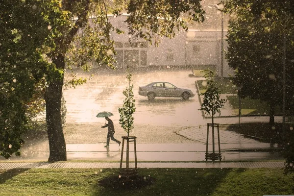 Meteoroloji’den doğu kesimler için kuvvetli sağanak uyarısı